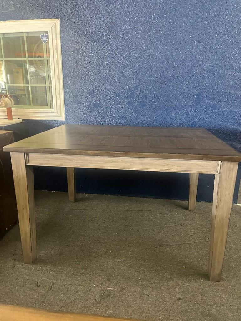 dinning room table