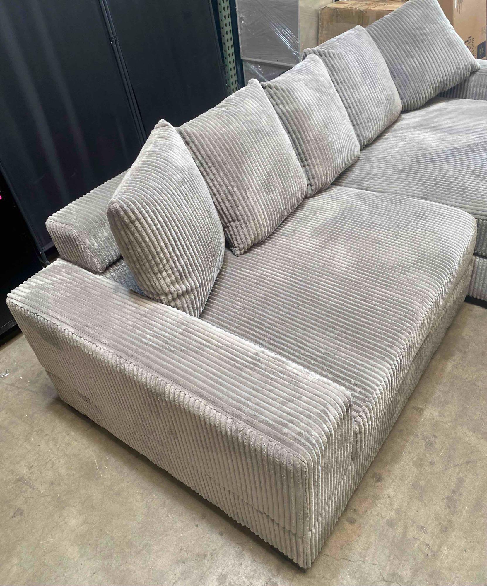 Luxe 108" Corduroy Sectional