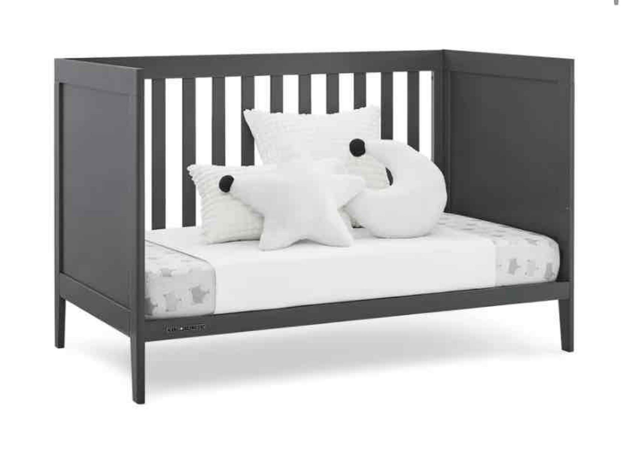 Delta Children Hayes 4-in-1 Convertible Crib