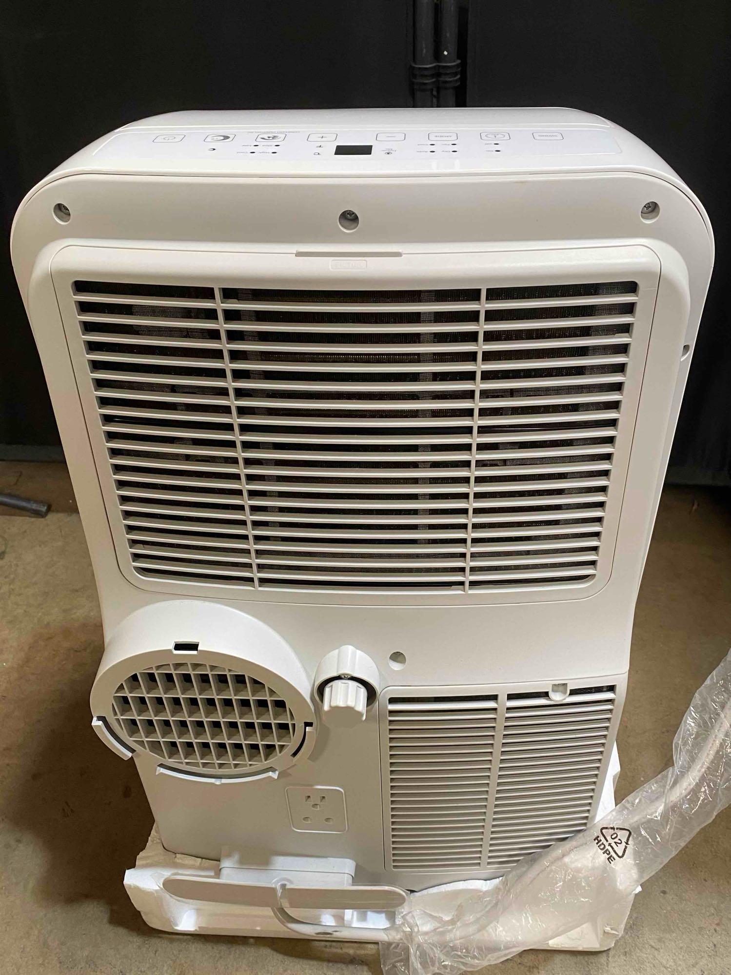 Insignia 8,000 BTU Portable Air Conditioner