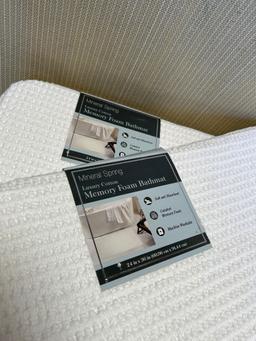 Mineral Spring Bath mat 24x36in QTy of 4 - White