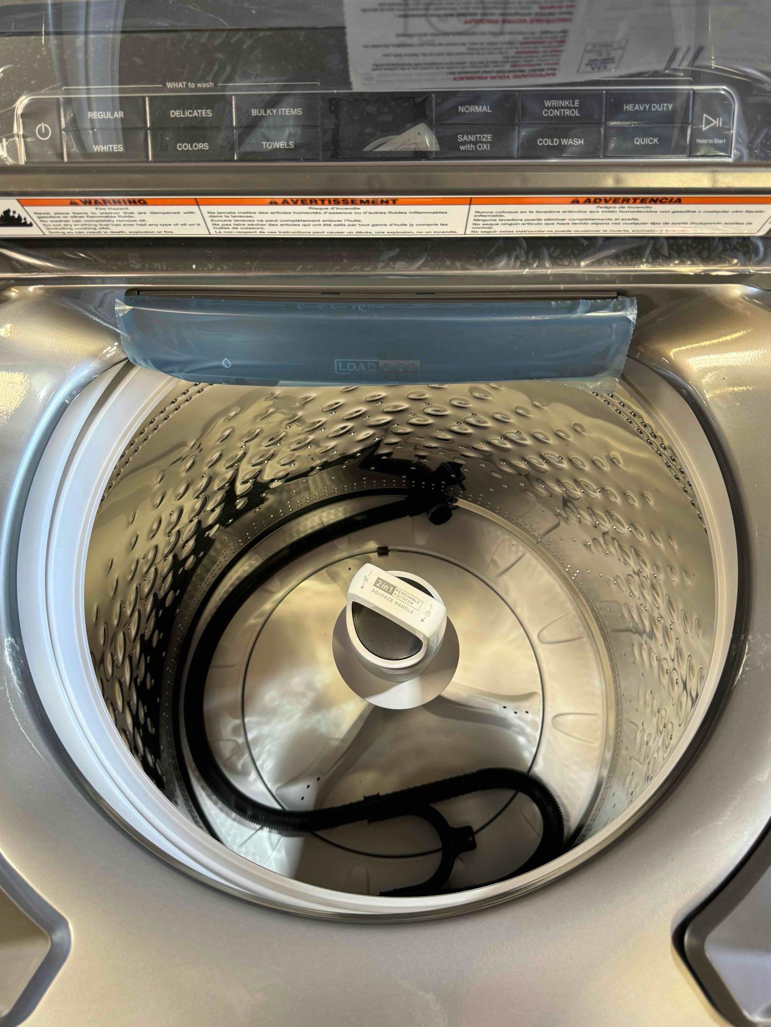 Whirlpool 5.2 ? 5.3 cu. ft. Top Load Washer with 2 in 1 Removable Agitator in Silver