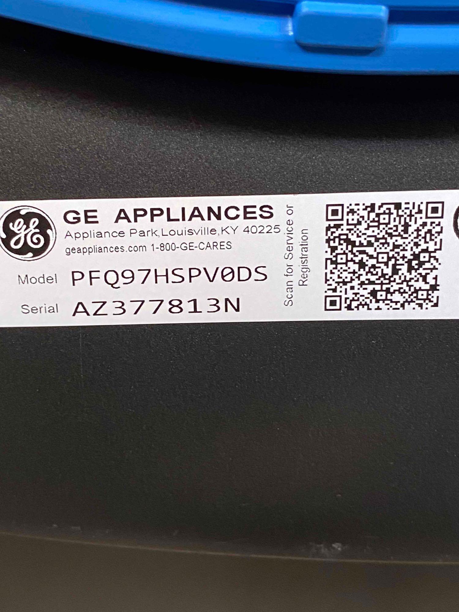 GE Profile 28" Carbon Graphite Washer/Dryer Combo
