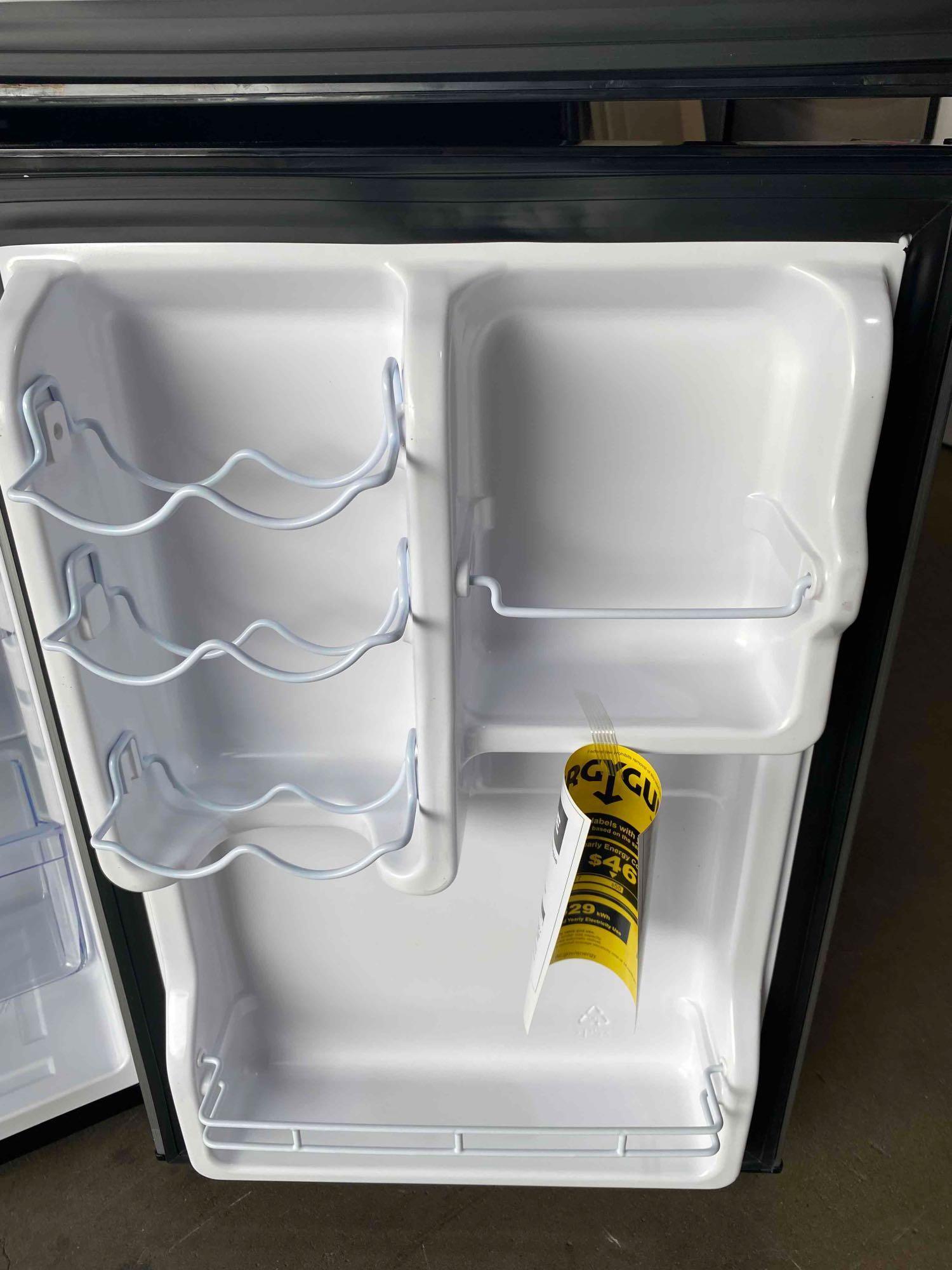 Insignia - 4.3 Cu. Ft. Mini Fridge with Top Freezer