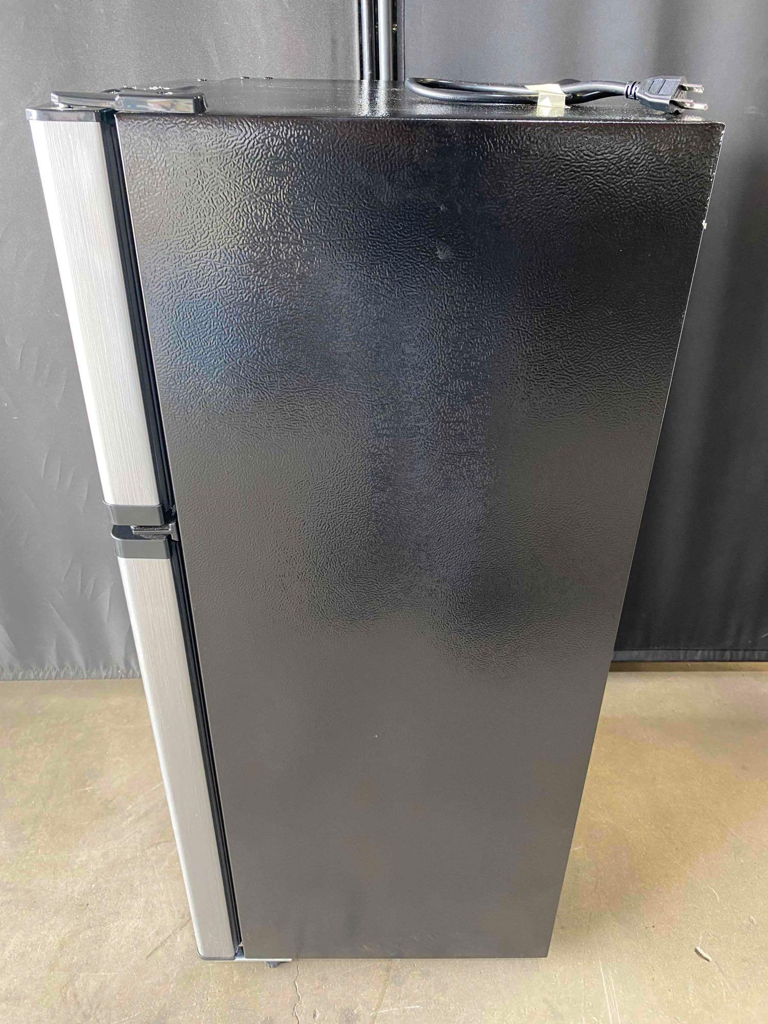 Insignia - 4.3 Cu. Ft. Mini Fridge with Top Freezer