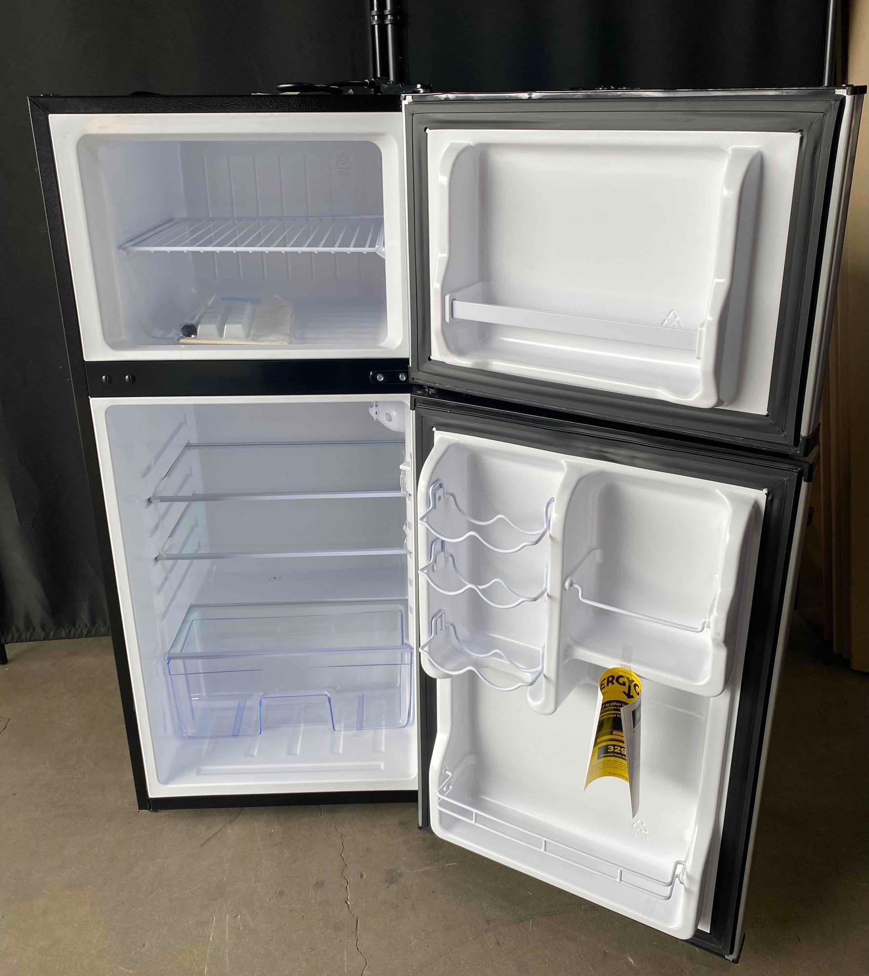 Insignia - 4.3 Cu. Ft. Mini Fridge with Top Freezer