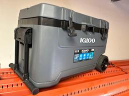 Igloo Overland 72 Roller Ice Chest Cooler
