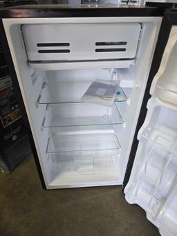 Midea 3.3 cu ft Compact Refrigerator
