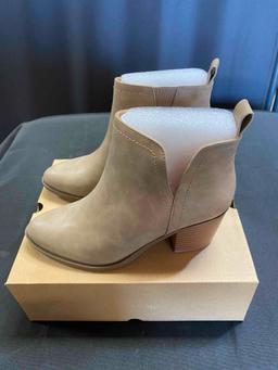 Coutgo Womens Cut Out Ankle Boots Chunky Stacked Heel Almond Toe Slip on Western Booties 6