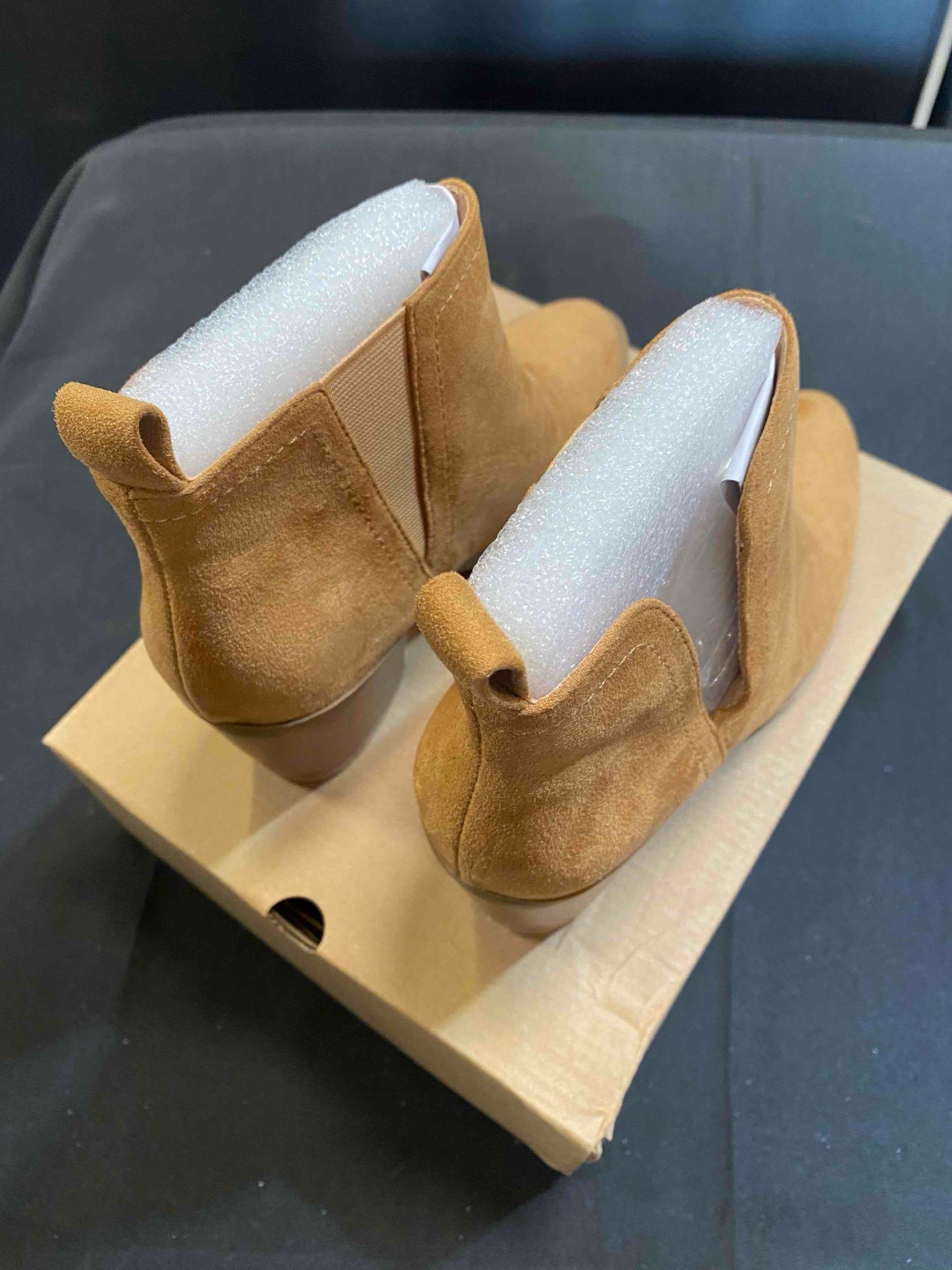 Coutgo Womens Cut Out Ankle Boots Chunky Stacked Heel Almond Toe Slip on Western Booties Size 6