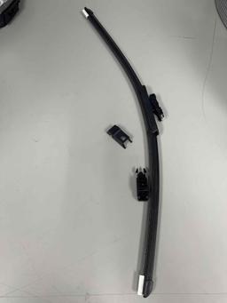 QTY 2 of 26 inch Michelin guardian plus wiper blades