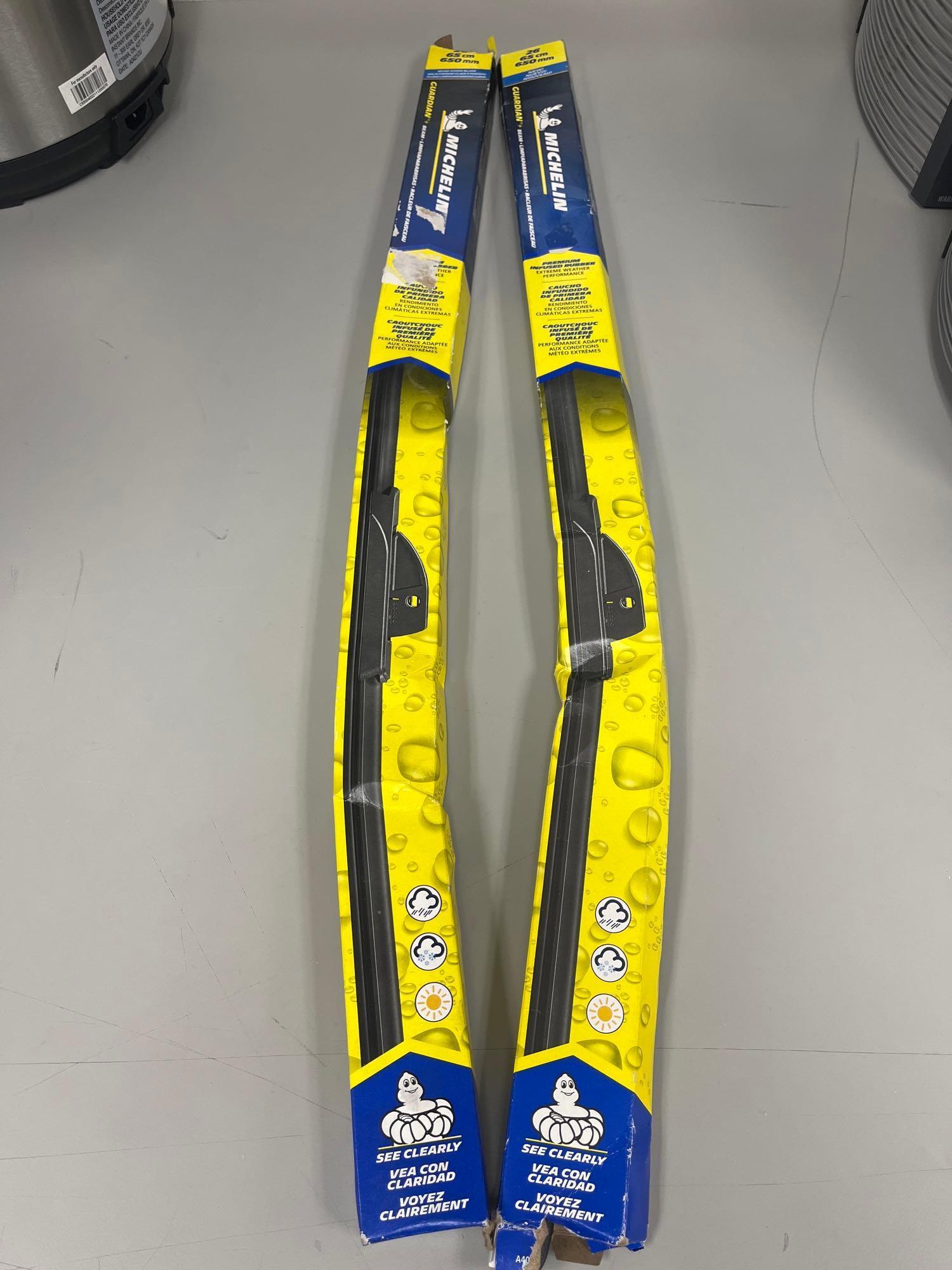QTY 2 of 26 inch Michelin guardian plus wiper blades