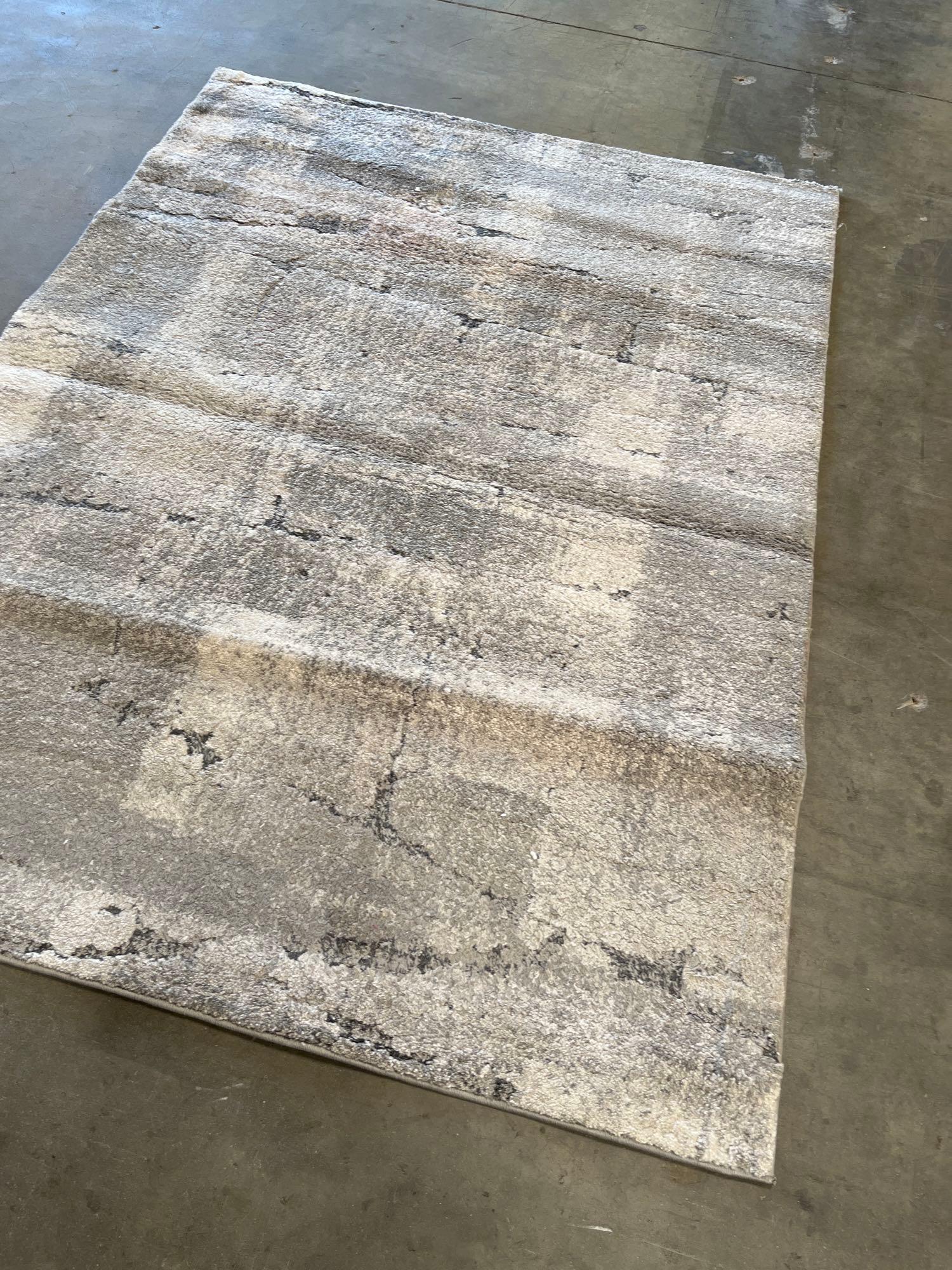 Icon area rug doma gray Rug Size: 5 ft. 3 in. x 7 ft.