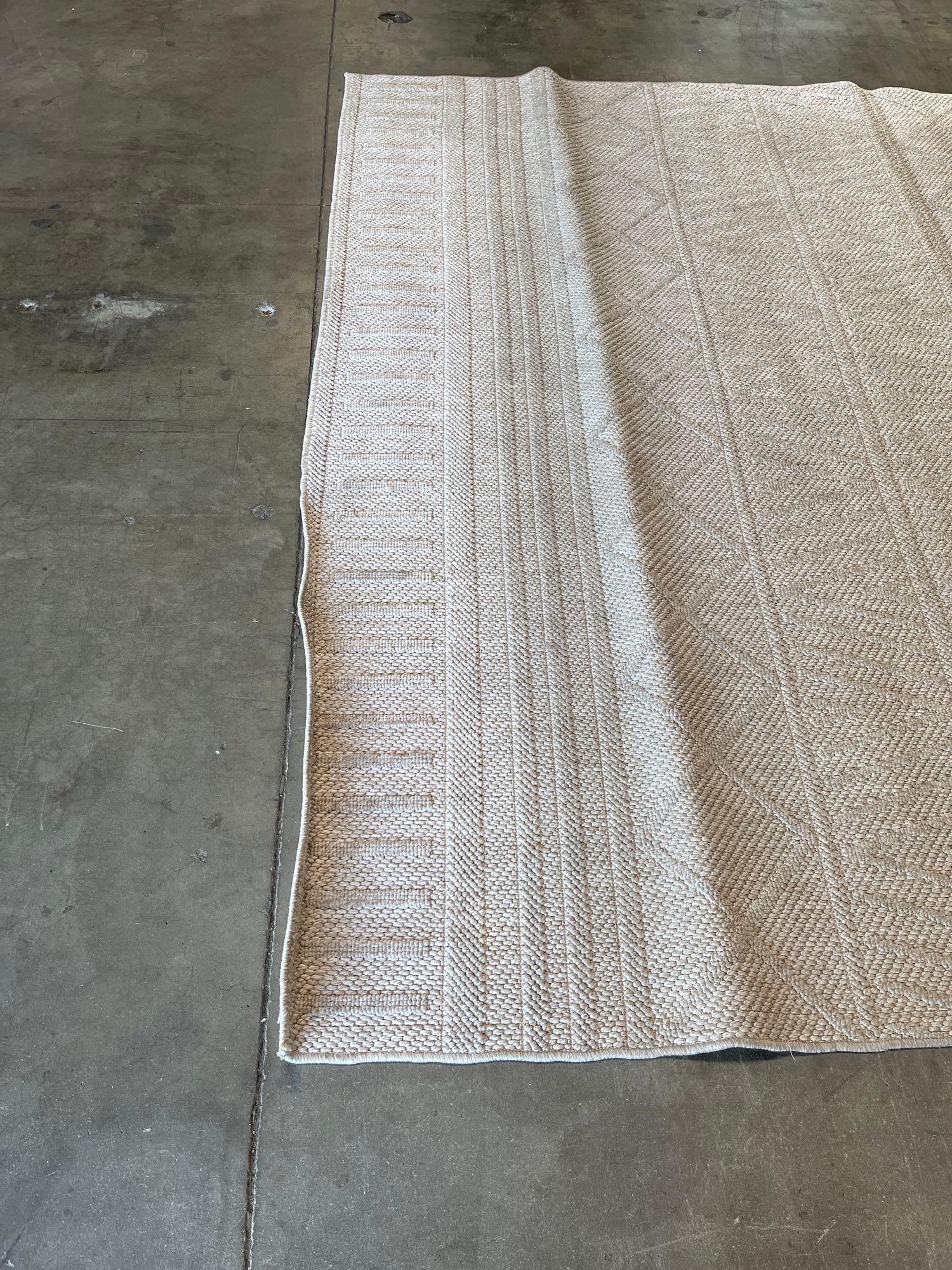 Gertmenian Regent Collection 7ft 10in. x 10ft.
