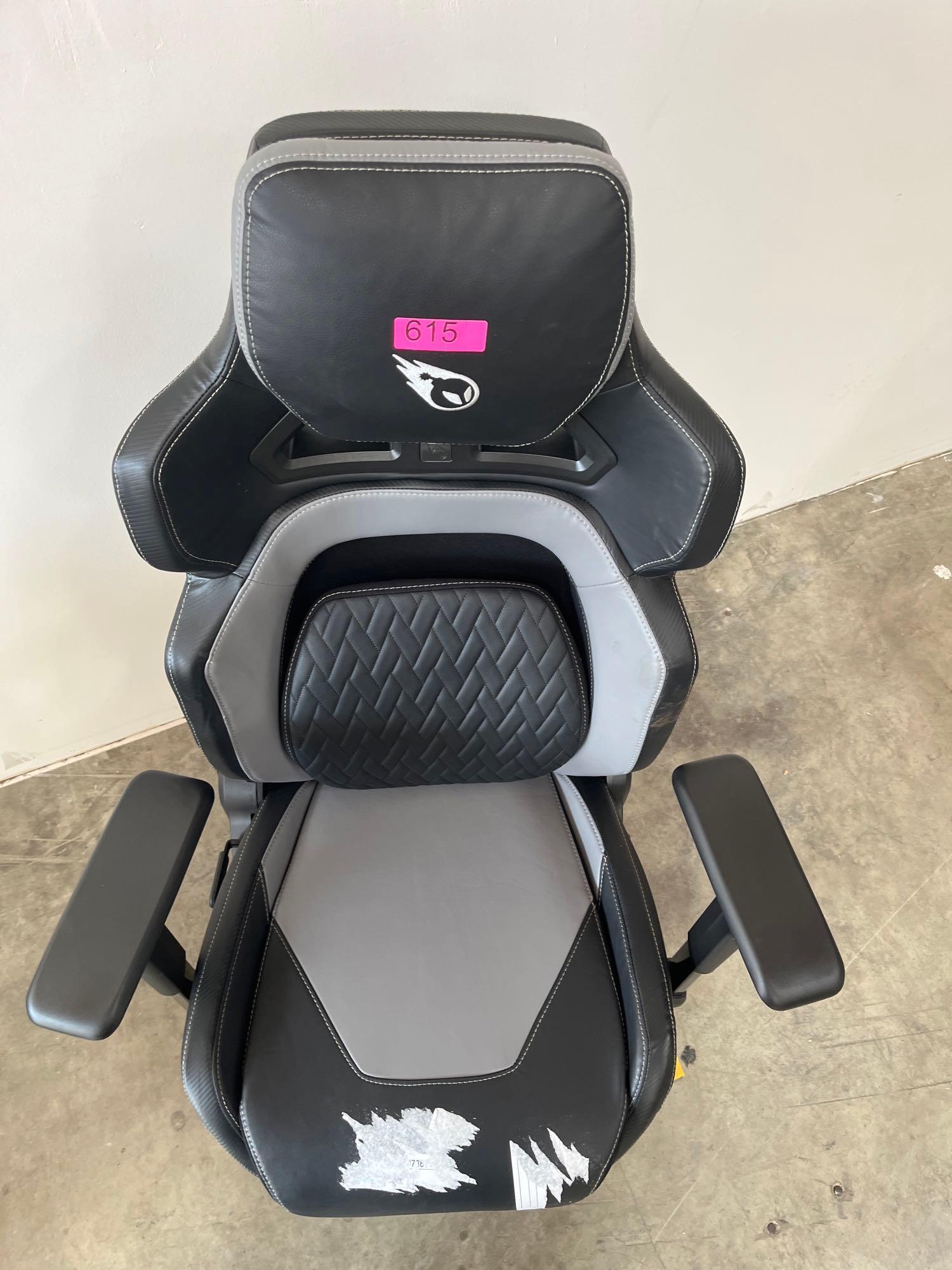 Silver and black DPS, pro elite gaming chair