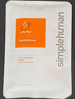Simplehuman Sensor Pump with Sponge Caddy