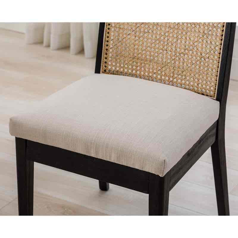 Arnkell Side Chair Dining Chair (Set of 2)