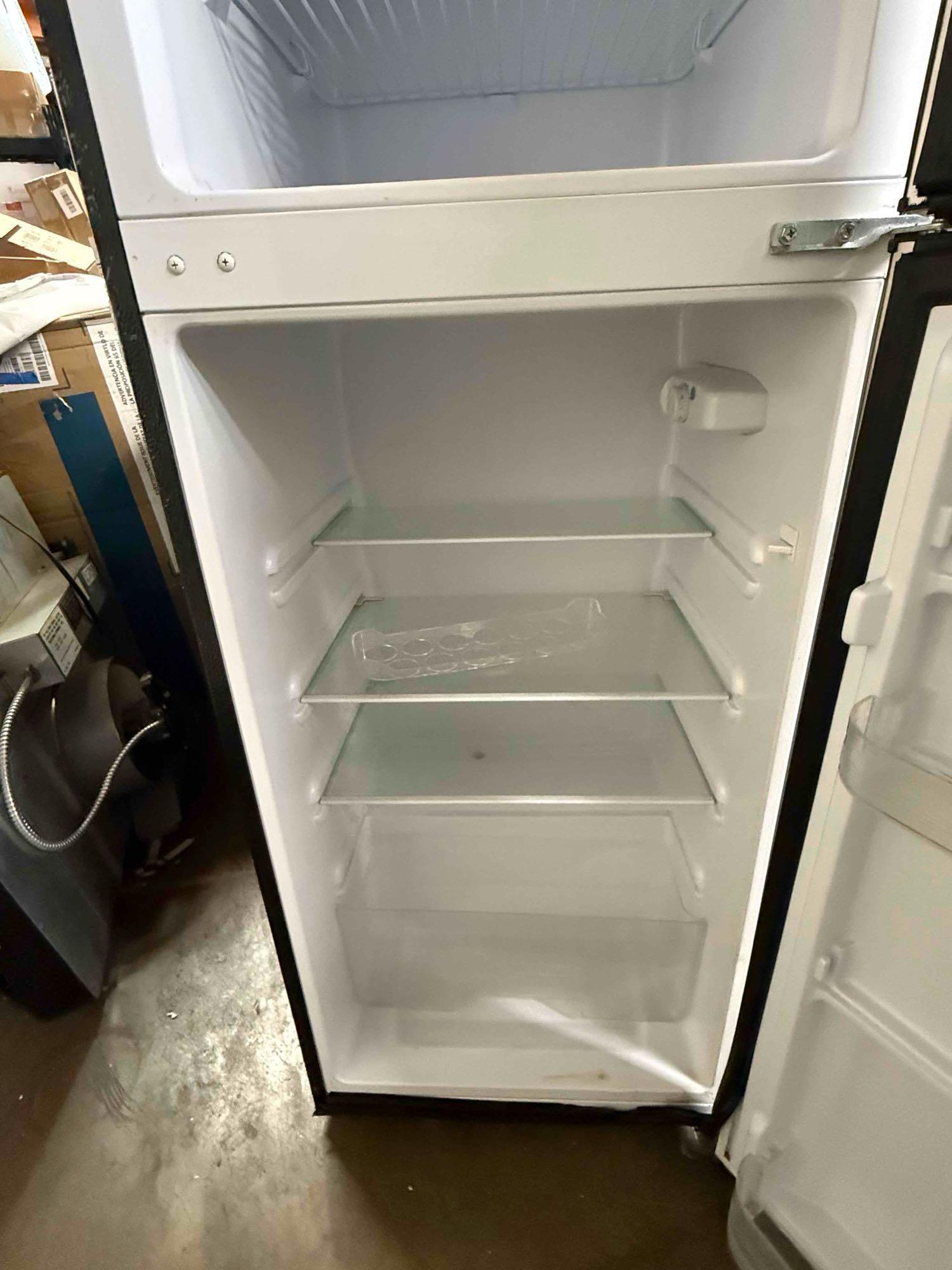 7.5 cu. ft. Mini Refrigerator in Platinum with Top Freezer