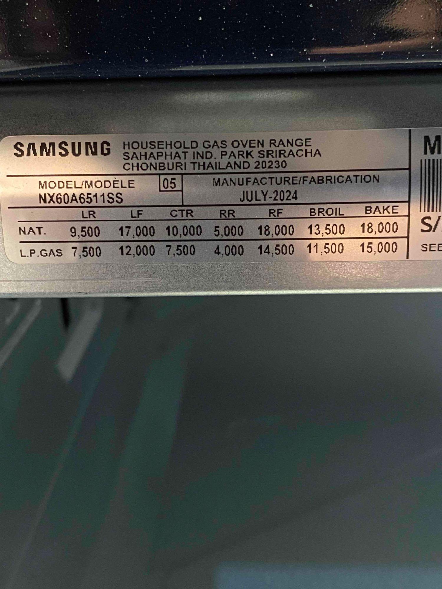 Samsung 6 cu. ft. Smart Wi-Fi Enabled Convection Gas Range