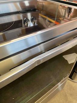 LG 6.3 cu ft. Smart Wi-Fi Enabled True Convection Electric Range with Air Fry