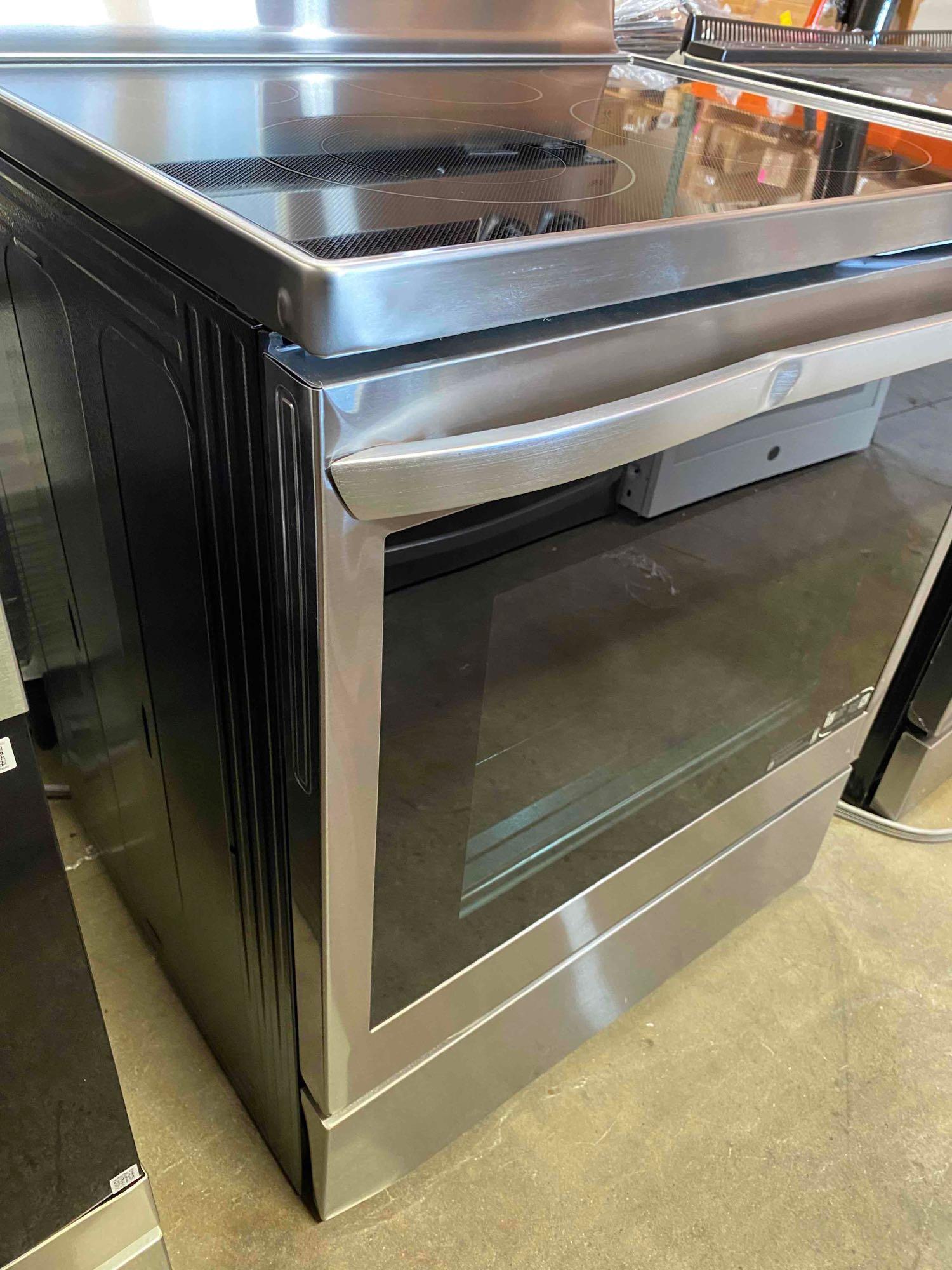 LG 6.3 cu ft. Smart Wi-Fi Enabled True Convection Electric Range with Air Fry