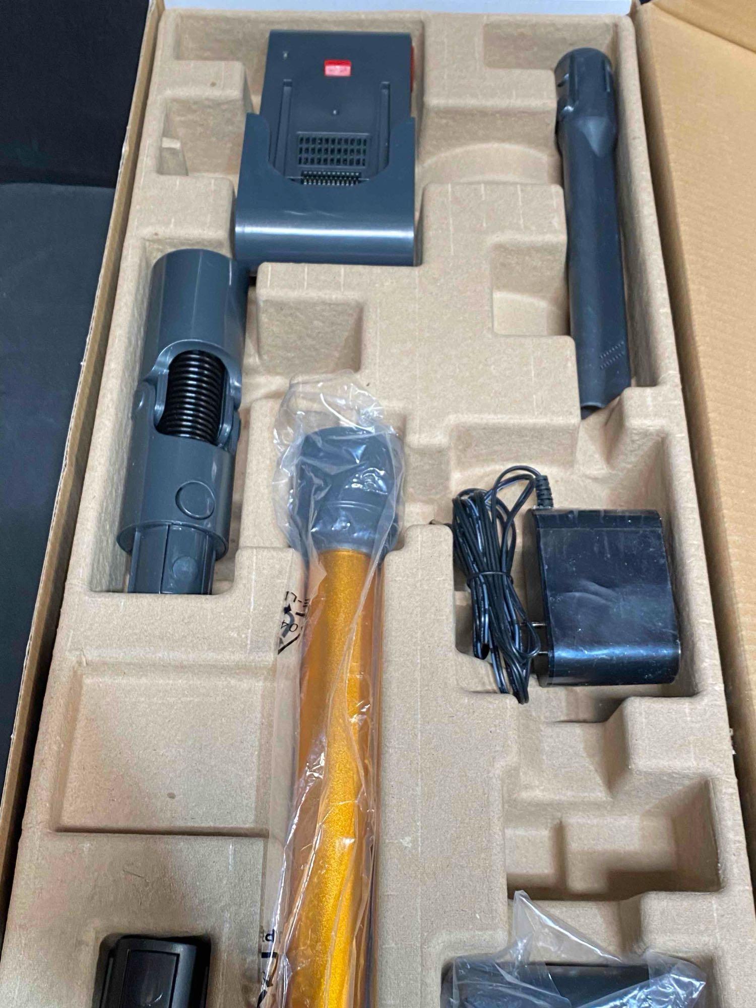 ePro Select, Cordless Vacuum with 2 Removable Batteries