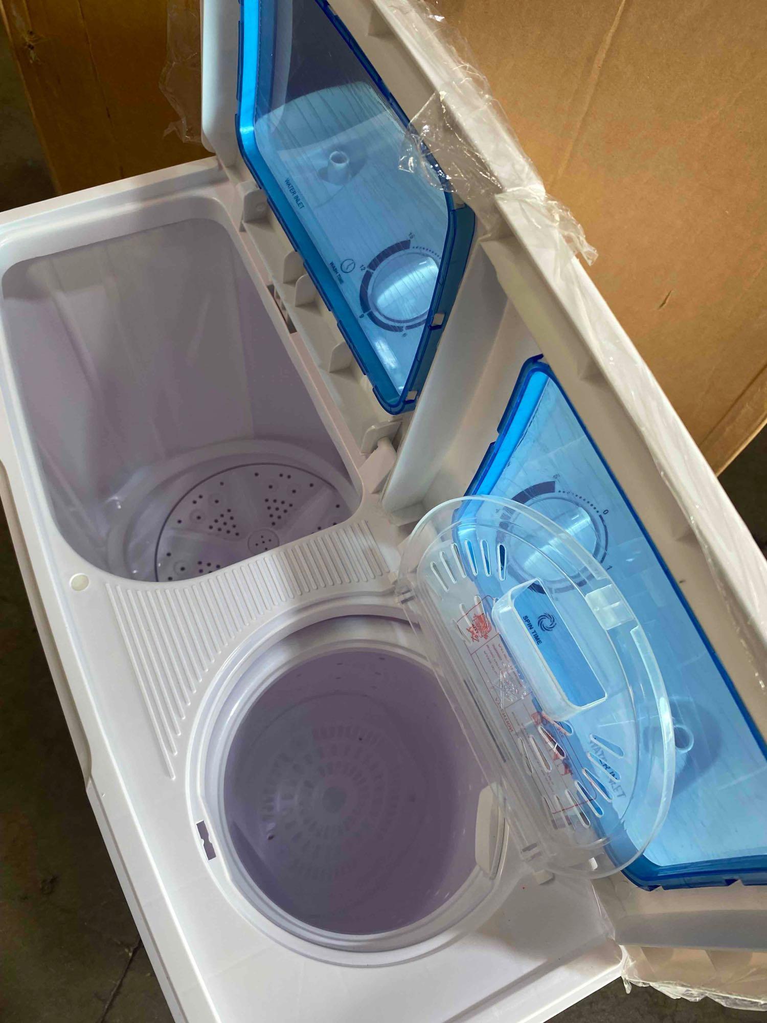 20 los Portable Washing Machine with Built-in Gravity Drain