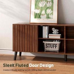 Modern Mid-Century TV-Stand Walnut