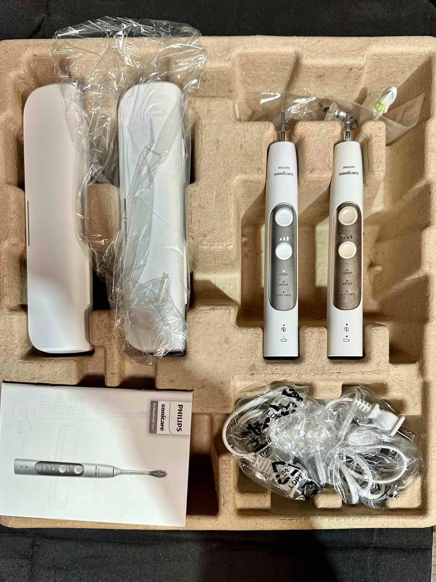 Phillips Sonicare Electric Toothbrush 2Pack