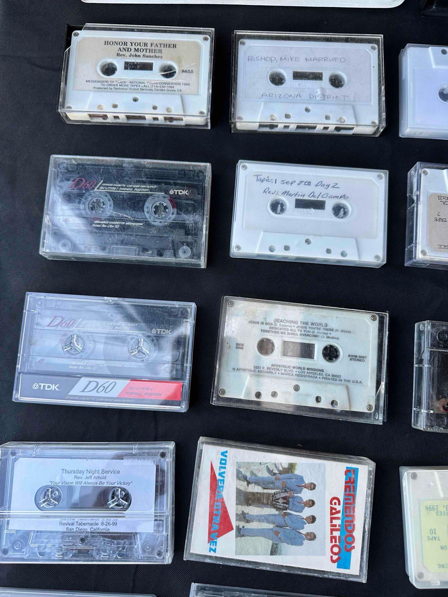 Spanish Christian Cassettes