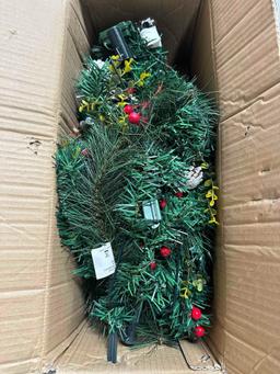 HOMCOM 22.5in Christmas Tree 2-Pack