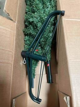 7 FT Artificial Christmas Tree Pre-lit Pencil Xmas Tree