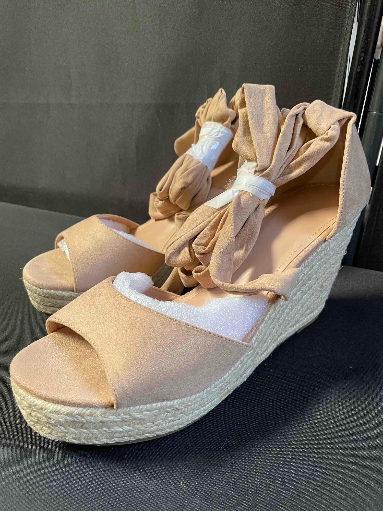 (size 10)Huiyuzhi Women's Lace Up Open Toe Platform Wedge Sandals