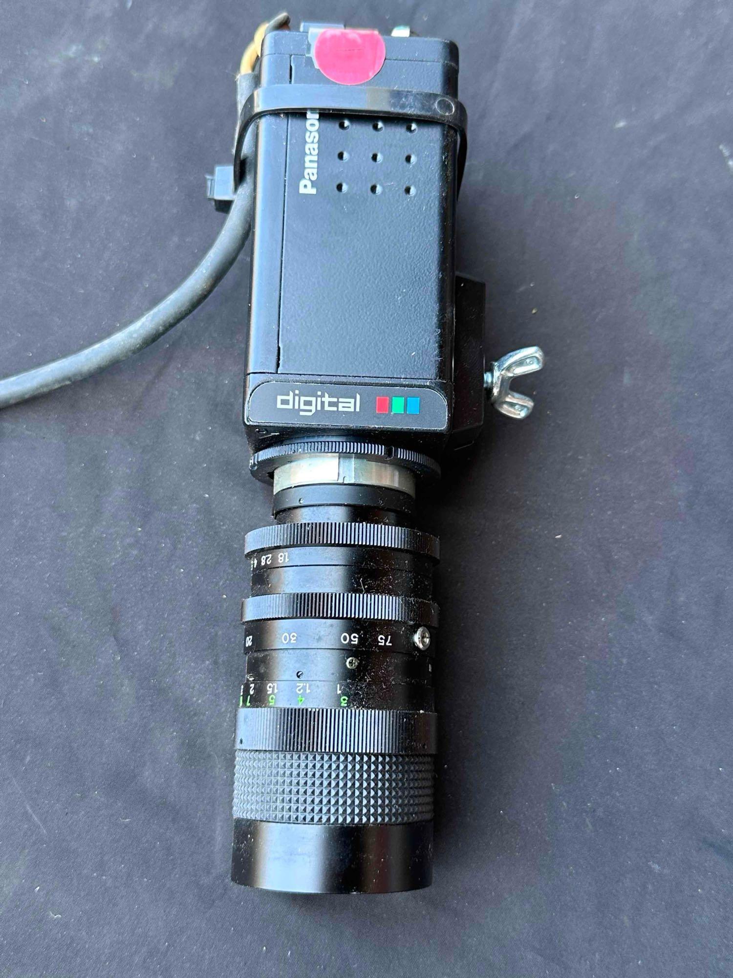 Lowel Pro-Light 2 FSH Lamp & Panasonic Camera