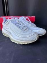 Nike Air Max TennisShoes Size 9