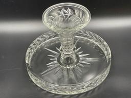 Glass cake plate