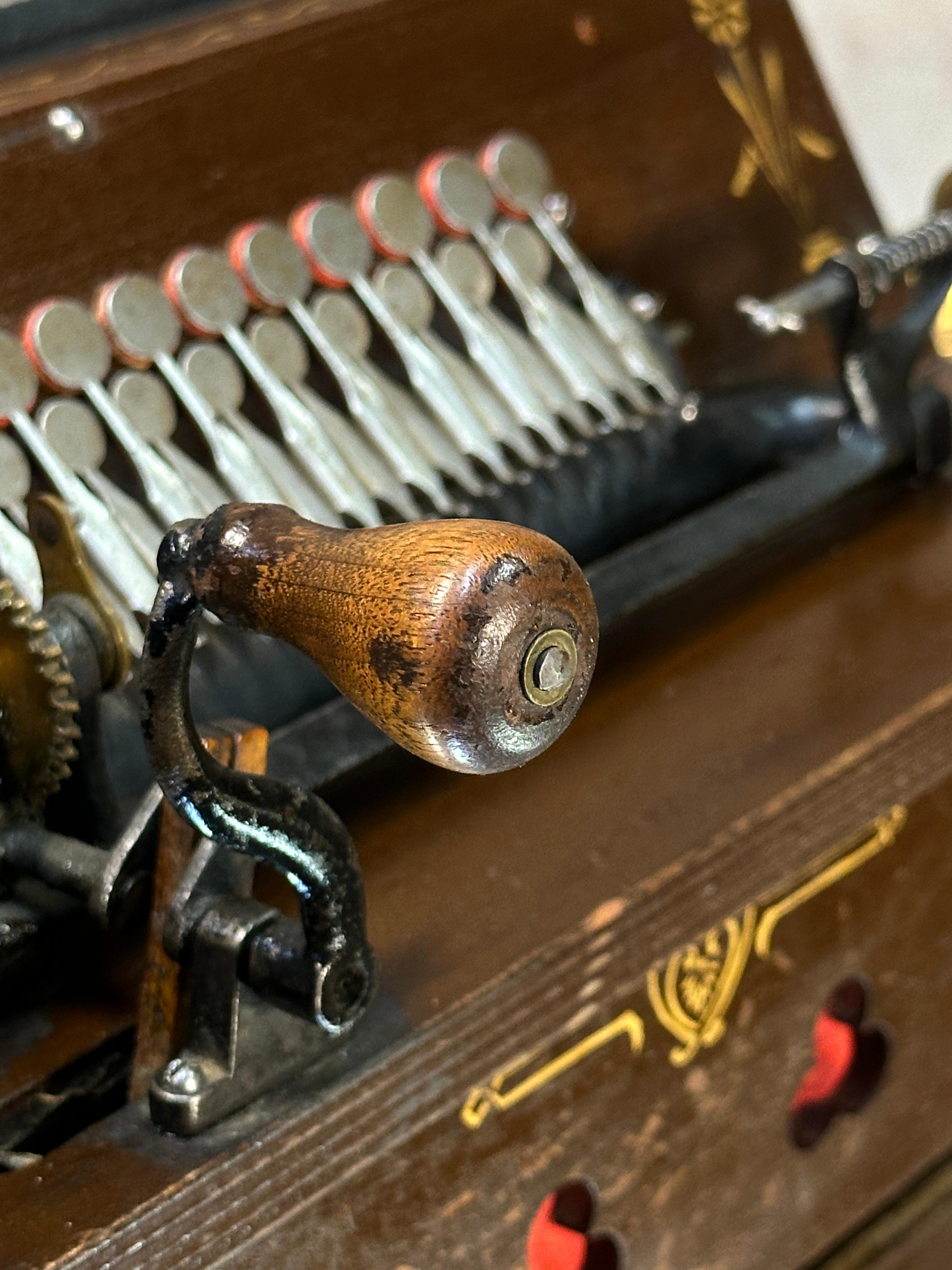 The Gem Roller Organ