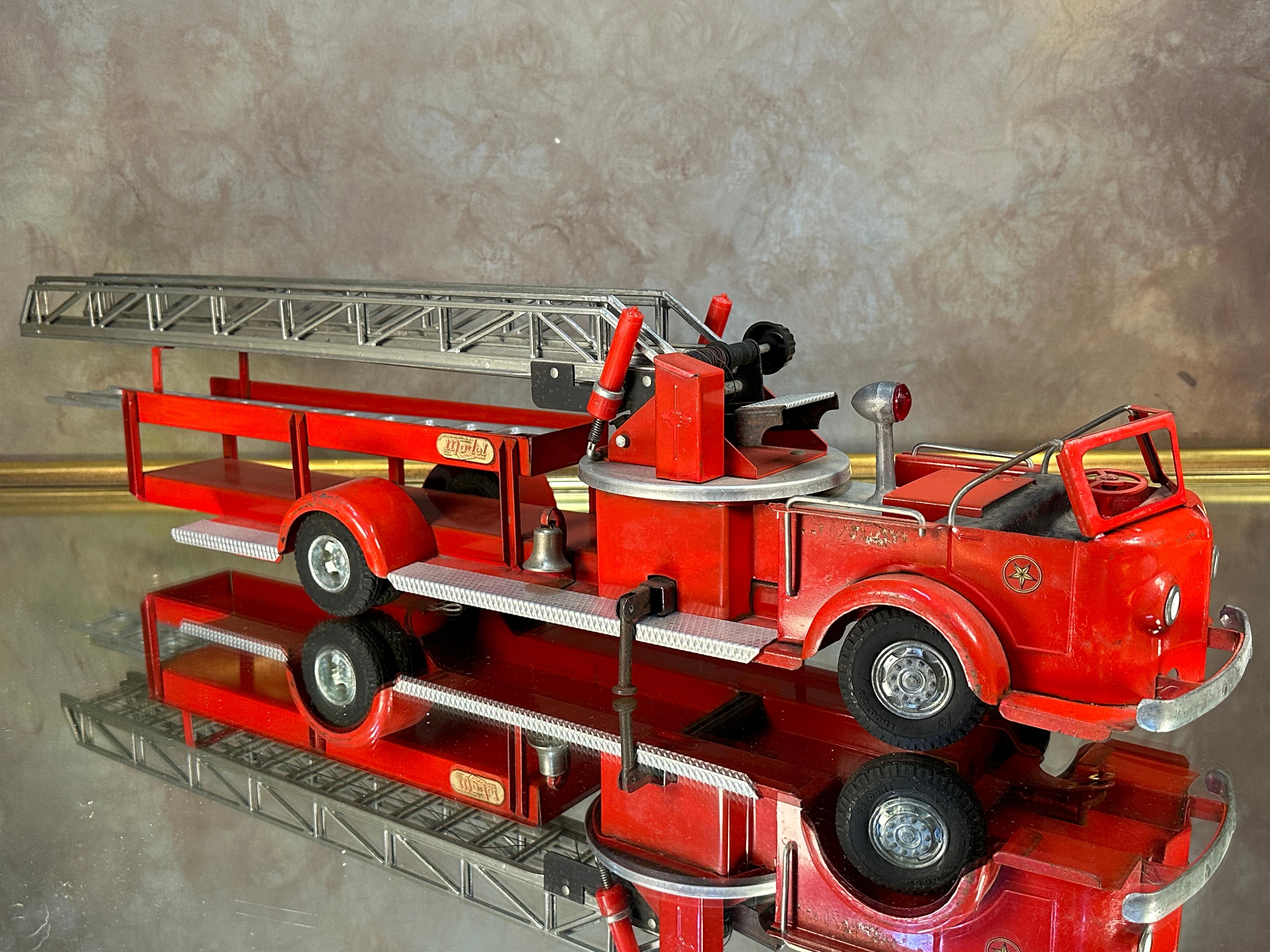 Rossmoyne Doepke Fire Truck