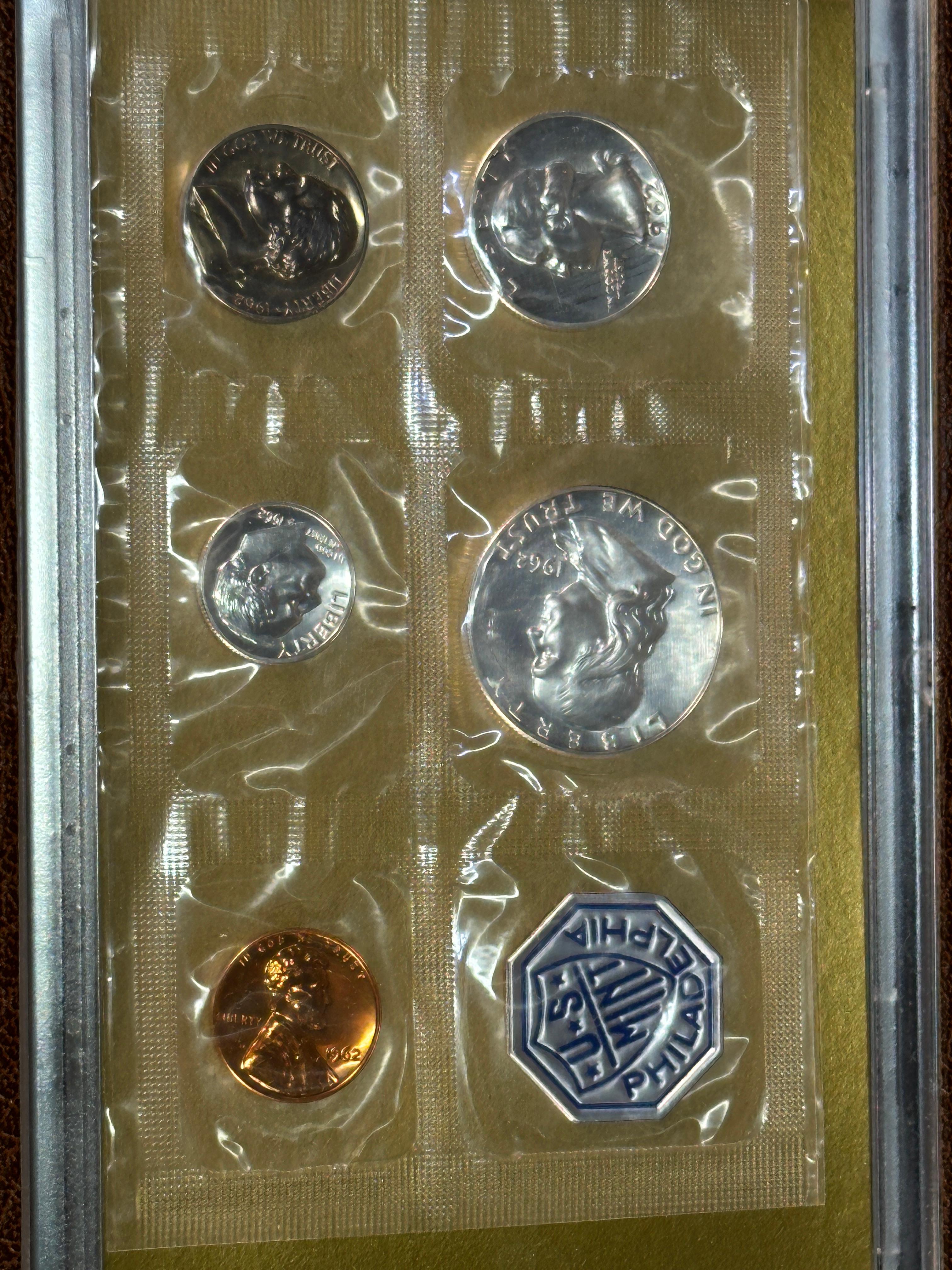 Kennedy Mint Portfolio of The United States Coins