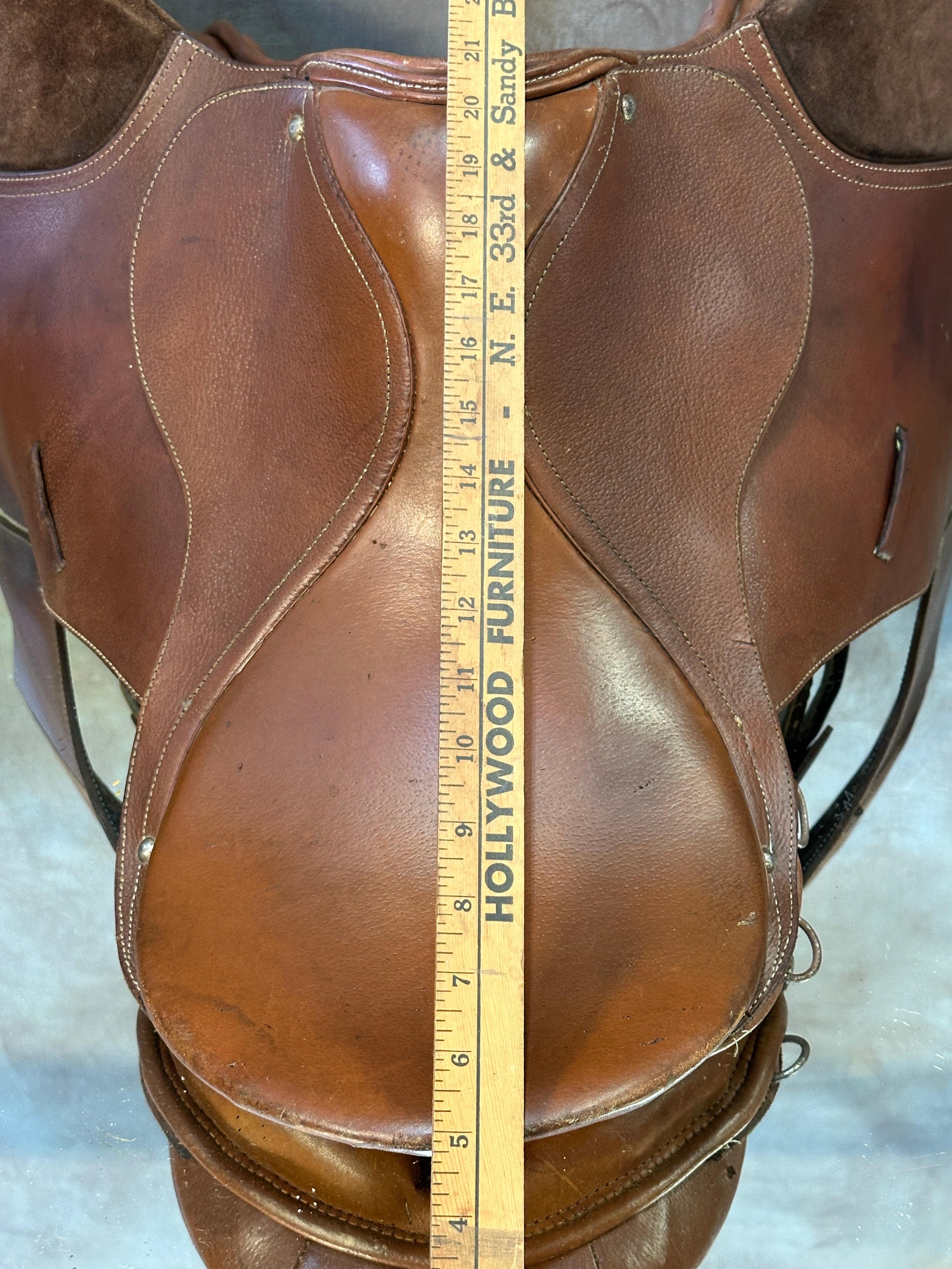 Rossi Y Caruso Leather Horse Saddle