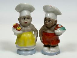 Chef Figurines - Salt and Pepper Shakers (Japan)