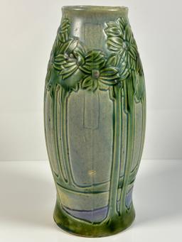 Roseville Palm Tree Vase