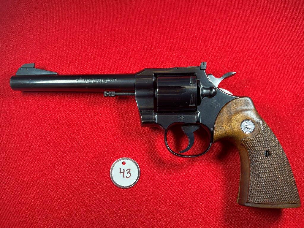 Colt Officers Model Match 938064 Revolver .38 Special