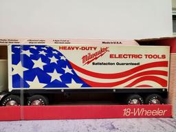 Milwaukee "American Flag" 18-Wheeler