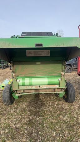 John Deere 459 E Round Baler