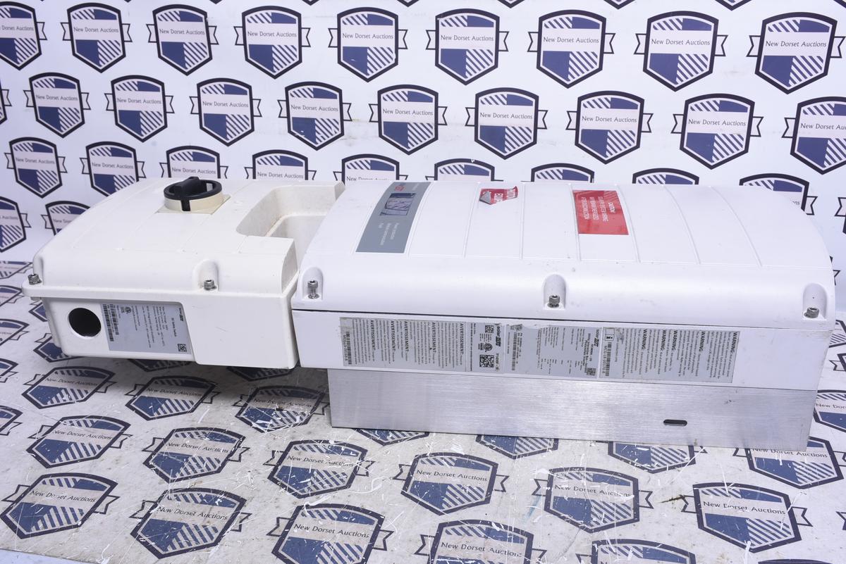 Solar Edge SE3800A-US Utility Interactive Non Isolated Potovoltaic Inverter With Safety Switch