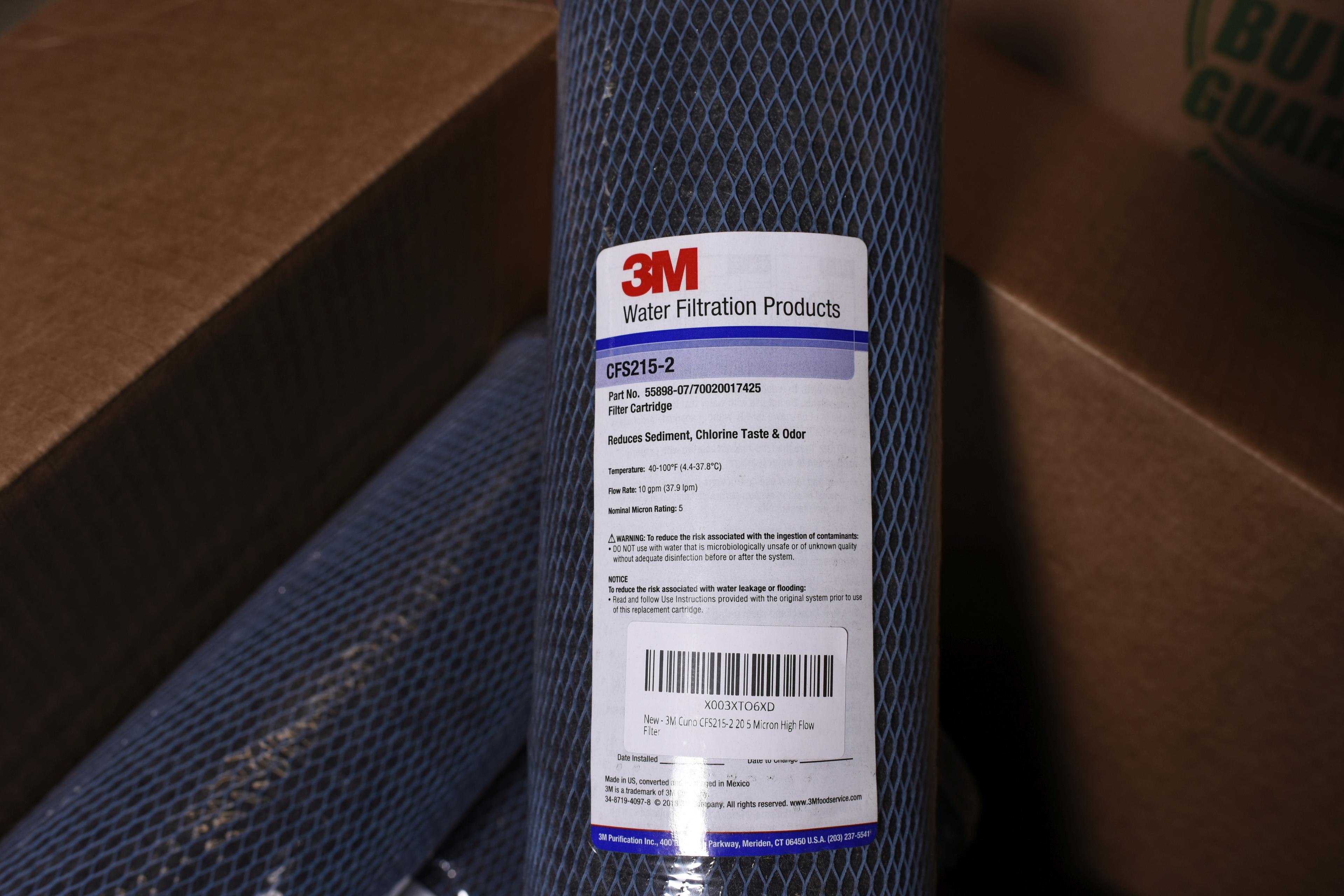 3M Water Filters CFS215-2. Cartridge