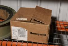 Honeywell Electric Watthour Meter