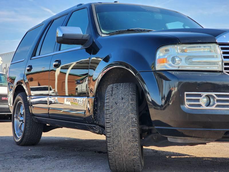 2010 Lincoln Navigator 4x4 4 Door SUV