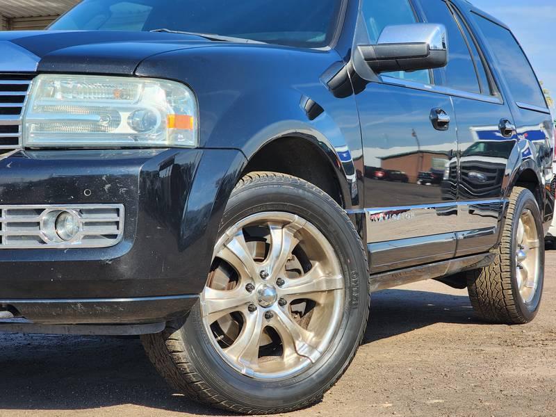 2010 Lincoln Navigator 4x4 4 Door SUV